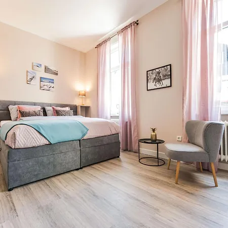Rosa Studio In Apartment